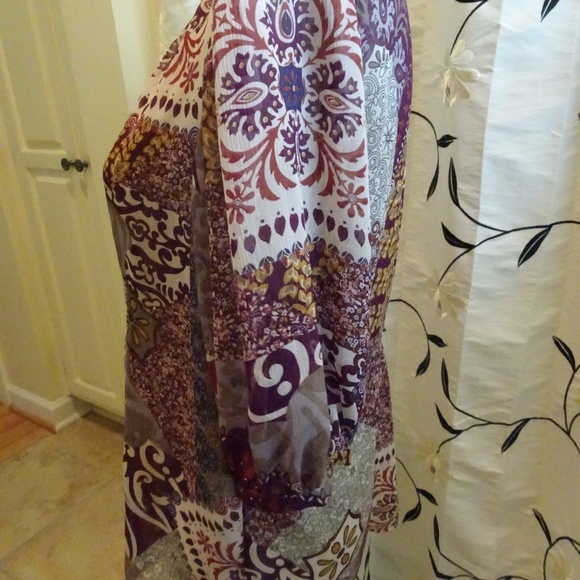 Anthropologie Ladies Size L Paisley Blouse Spring/Summer Deep V-Neck - Picture 4 of 8